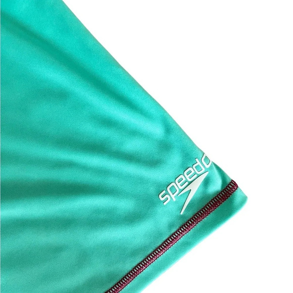 Girl’s Speedo Rashguard UV Rating 50+, Size Small - Picture 4 of 9